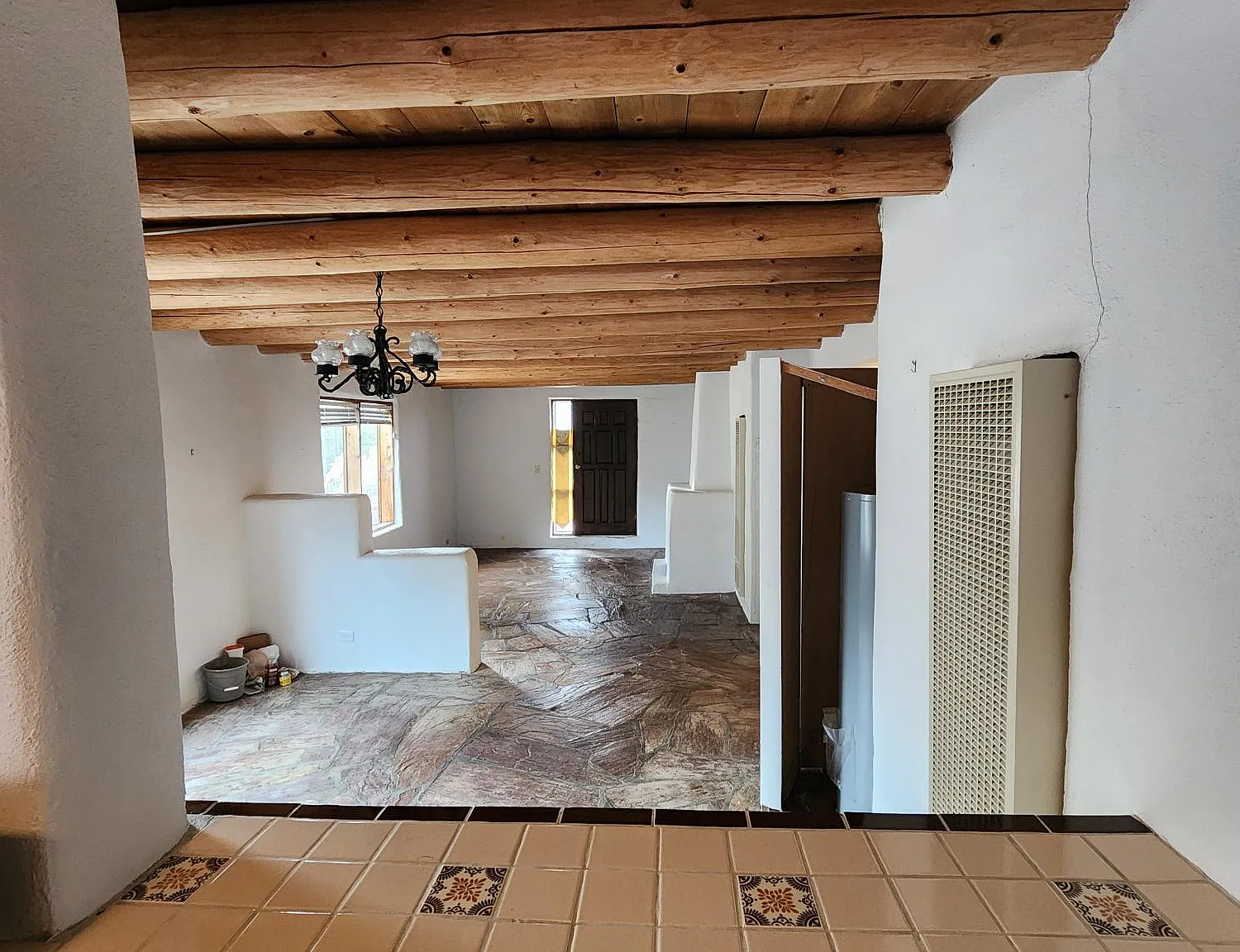 2 bed, 1100 sqft, $2,000 — Photo 4