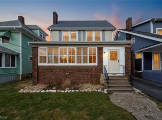 18405 Windward Rd, Cleveland, OH 44119