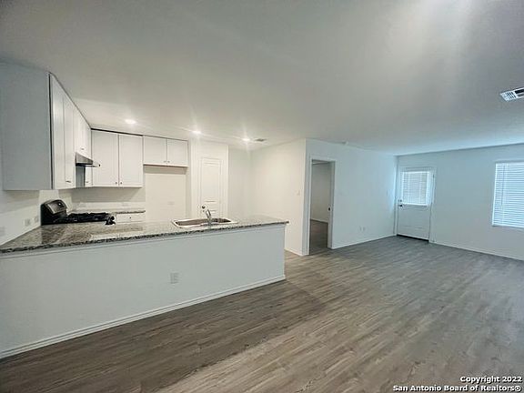 3rd image of 5843 Forenoon Dr