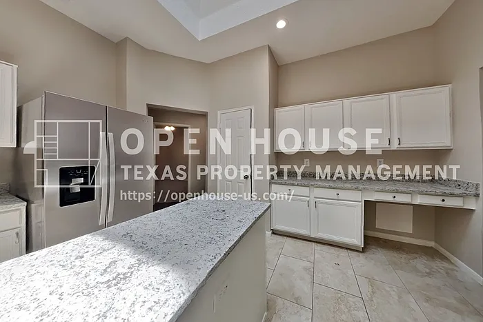 7031 Echo Pines Dr — Photo 6
