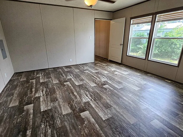 2201 S Anna St #36 — Photo 6