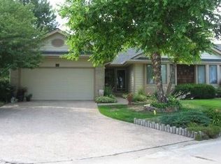 816 Madden Rd, Hastings, NE 68901