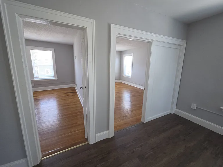 356 S Main St — Photo 5