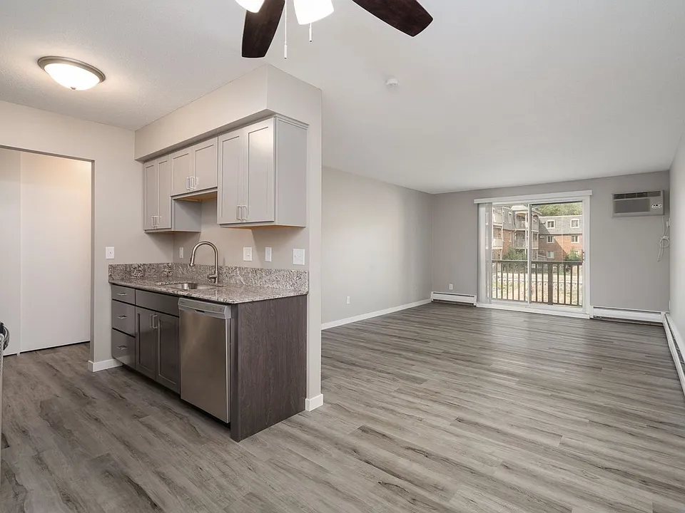Heatherwood Apartments | MODERNIZED LIVING