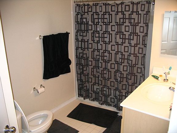 5th image of 2465 Army Navy Dr #1-217