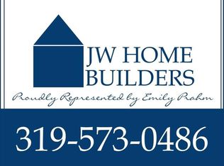 616 Raleigh Ln, Marion, IA 52302