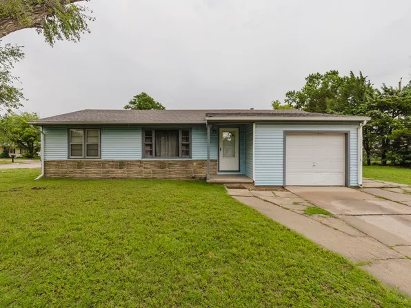 3250 S Downtain St, Wichita, KS 67217