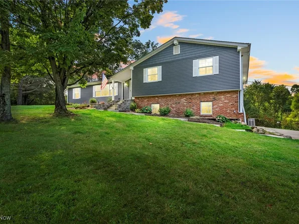 8739 Pekin Rd, Novelty, OH 44072