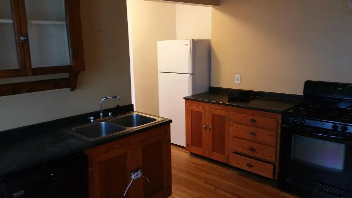 2 bed, $1,750 — Photo 1