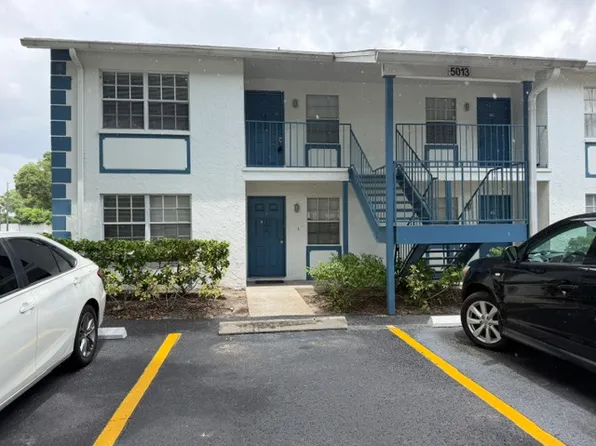5013 Bordeaux Village Pl Unit 202, Tampa, FL 33617