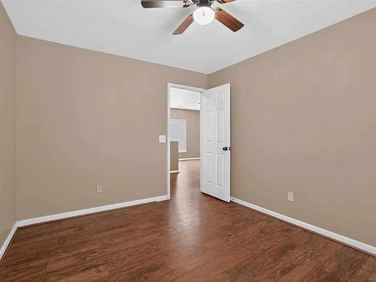 20615 Valley Wells Dr — Photo 26