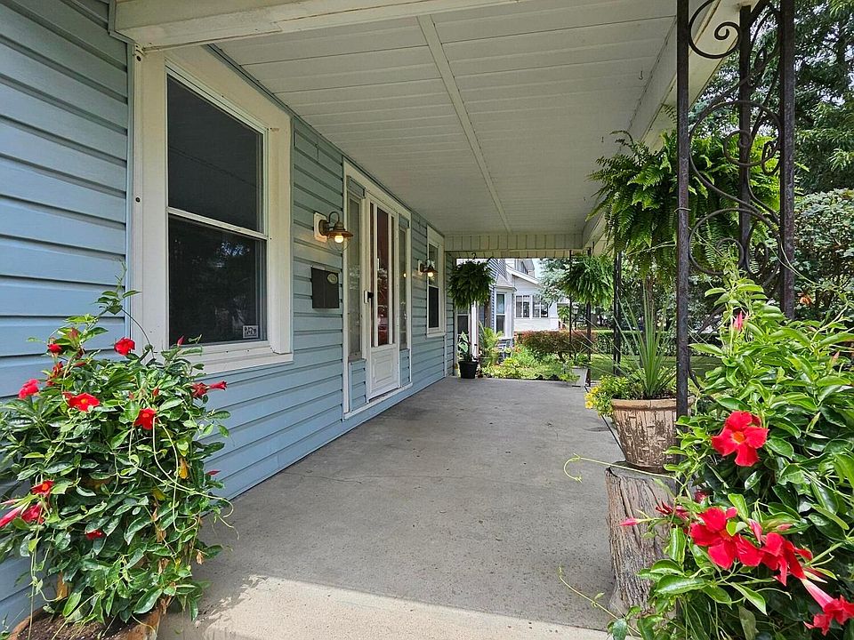 2nd image of 235 Binns Blvd