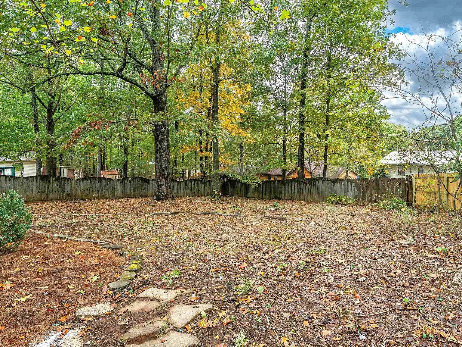 3 bed, 2.0 bath, $1,450 — Photo 3