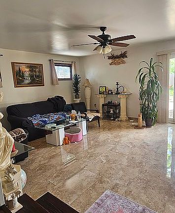 5th image of 2217 Sweetbriar St
