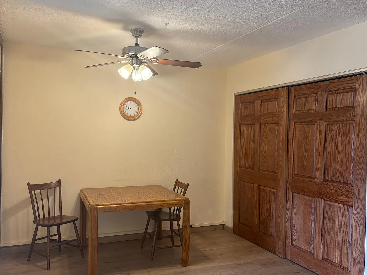 2 bed, 1.0 bath, 903 sqft, $1,650 — Photo 3