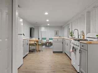 601 High Grove Rd #B, Grandview, MO 64030