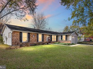 18 Dunbar Rd, Newark, DE 19711