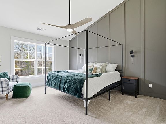 4th image of 2017 Asher Loop