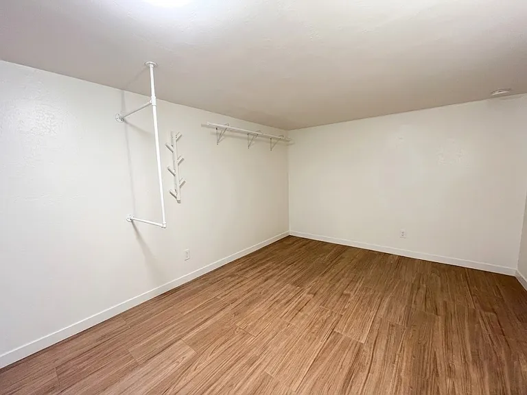 833 W Howe St #2 — Photo 6