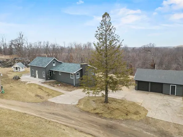3101 Spruce Ave SE, Cedar Rapids, IA 52403