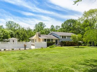 280 Rossview Rd, Clarksville, TN 37043