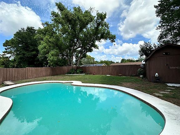 4th image of 5626 STULL AVENUE