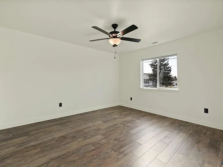 710 Saint James St #A — Photo 8