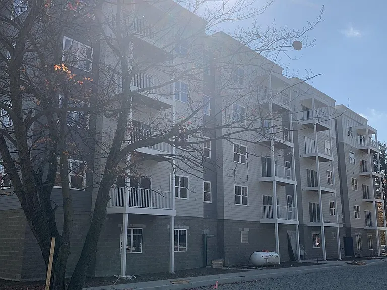 100 Sandidge Way — Photo 16