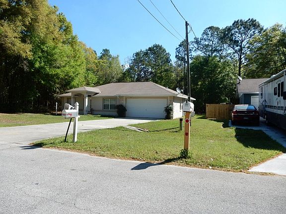 5th image of 4861 NW 62nd Ave