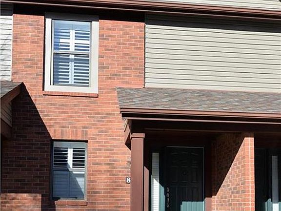 2nd image of 869 Forest Trace Dr #B