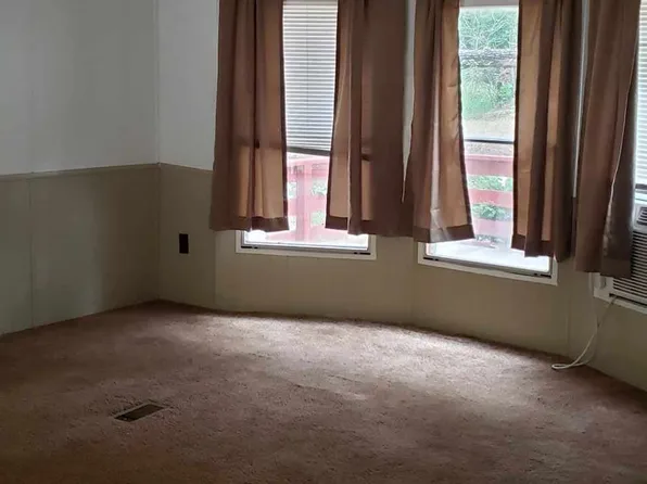 353 Kurtz Dr, Murray, KY 42071