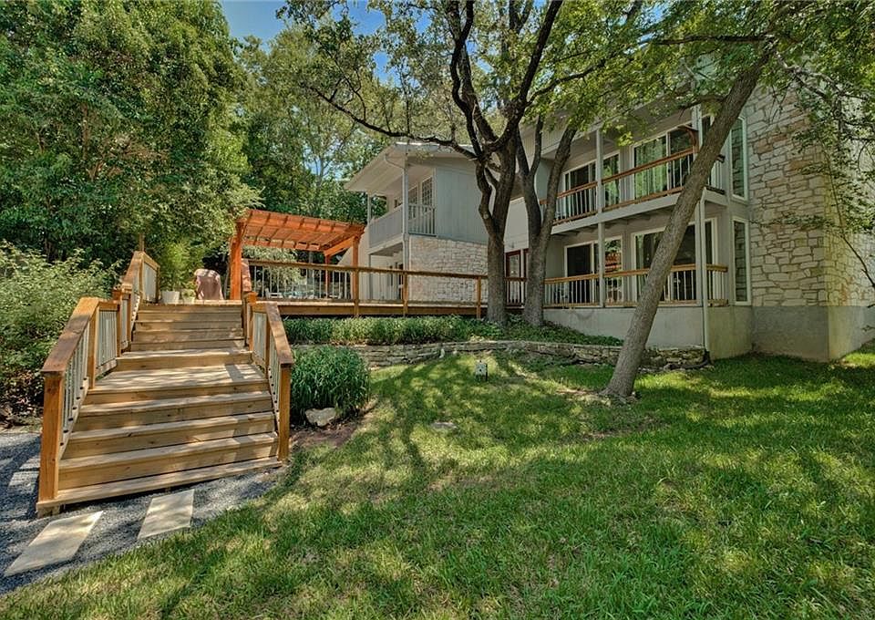 1st image of 600 Rock Park Dr