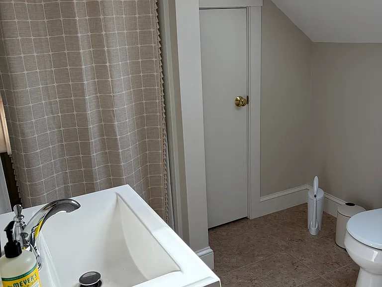 9 Cedar St — Photo 22