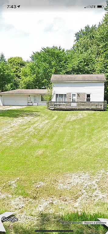 23081 Springbrook Dr photo 1