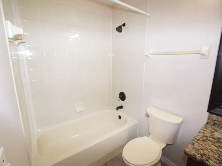 13098 Lexington Summit St — Photo 34