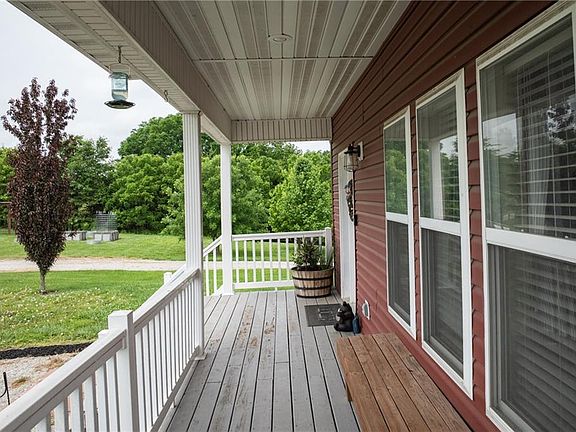 5th image of 19015 White Oak Ln