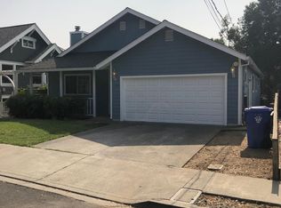 1189 Willow Ave, Napa, CA 94559