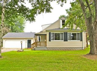 6114 Potter Rd, Burton, MI 48509
