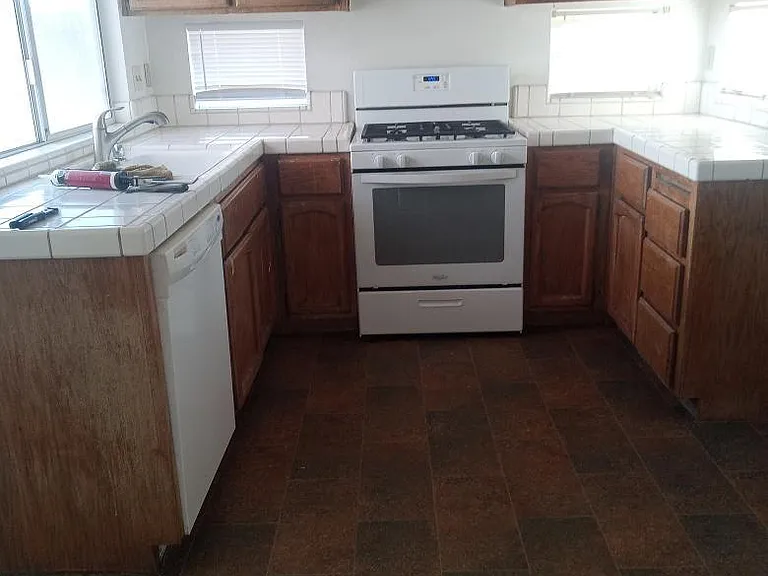 8083 Bucks Harbor Way — Photo 10
