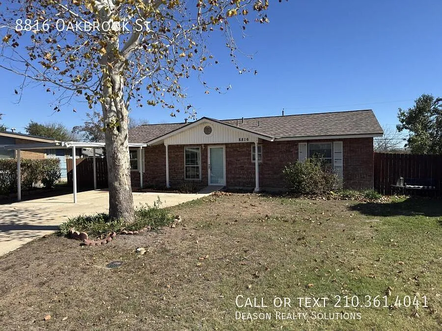 Building Photo - 8816 Oakbrook St