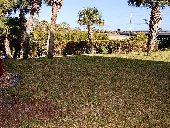 4th image of 424 Bouchelle Dr APT 101