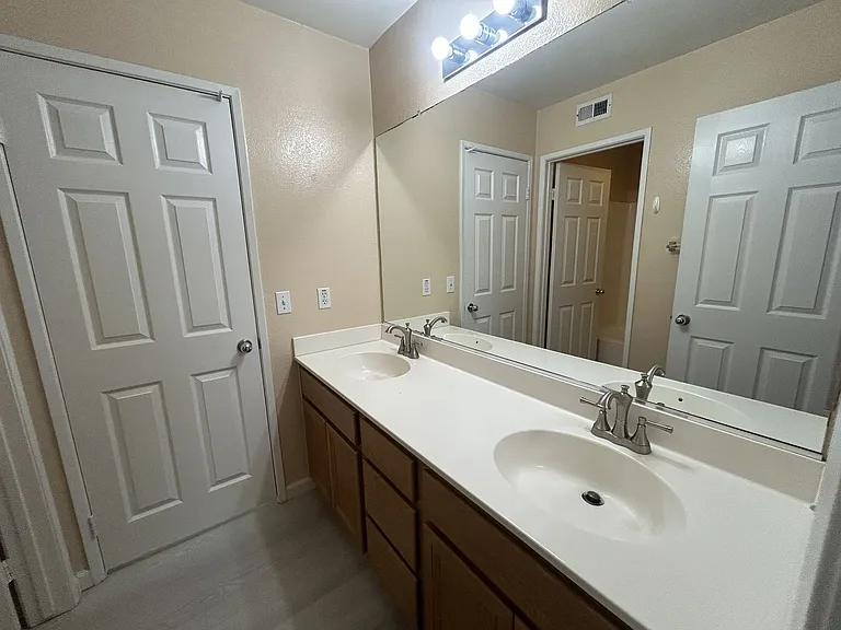 37978 Spur Dr — Photo 28