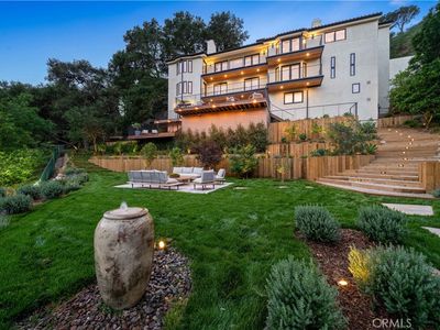 3636 Camino De La Cumbre, Sherman Oaks, CA, 91423