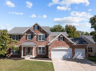 645 Sterling Terrace Dr, Saint Charles, MO 63301