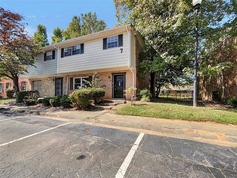 4701 Flat Shoals Rd Union City GA | Zillow