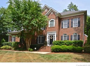 12306 Overlook Mountain Dr, Charlotte, NC 28216