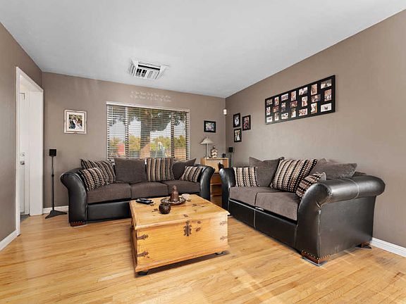 5th image of 36240 40th St E
