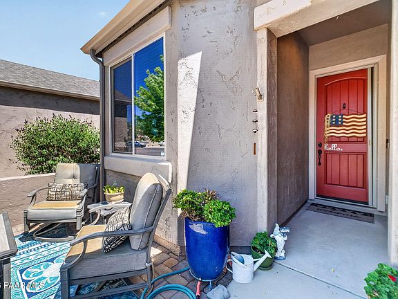 3rd image of 6222 E Thorne Ln