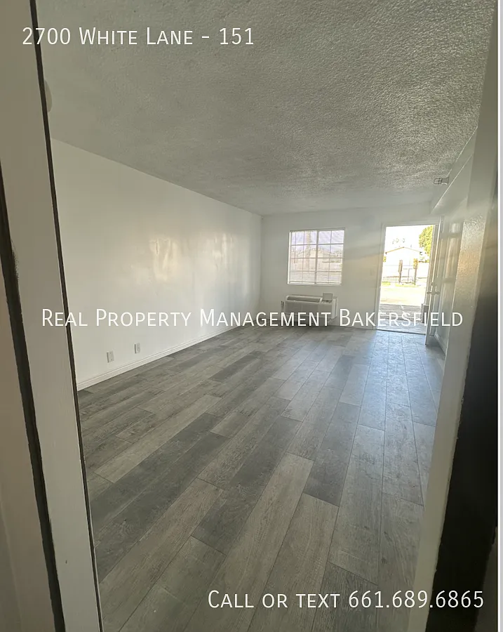 Building Photo - 2700 White Ln #151