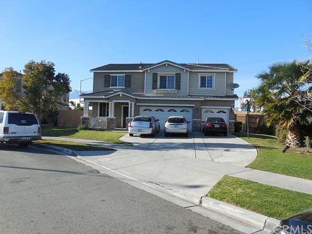 1st image of 18130 Grove Pl